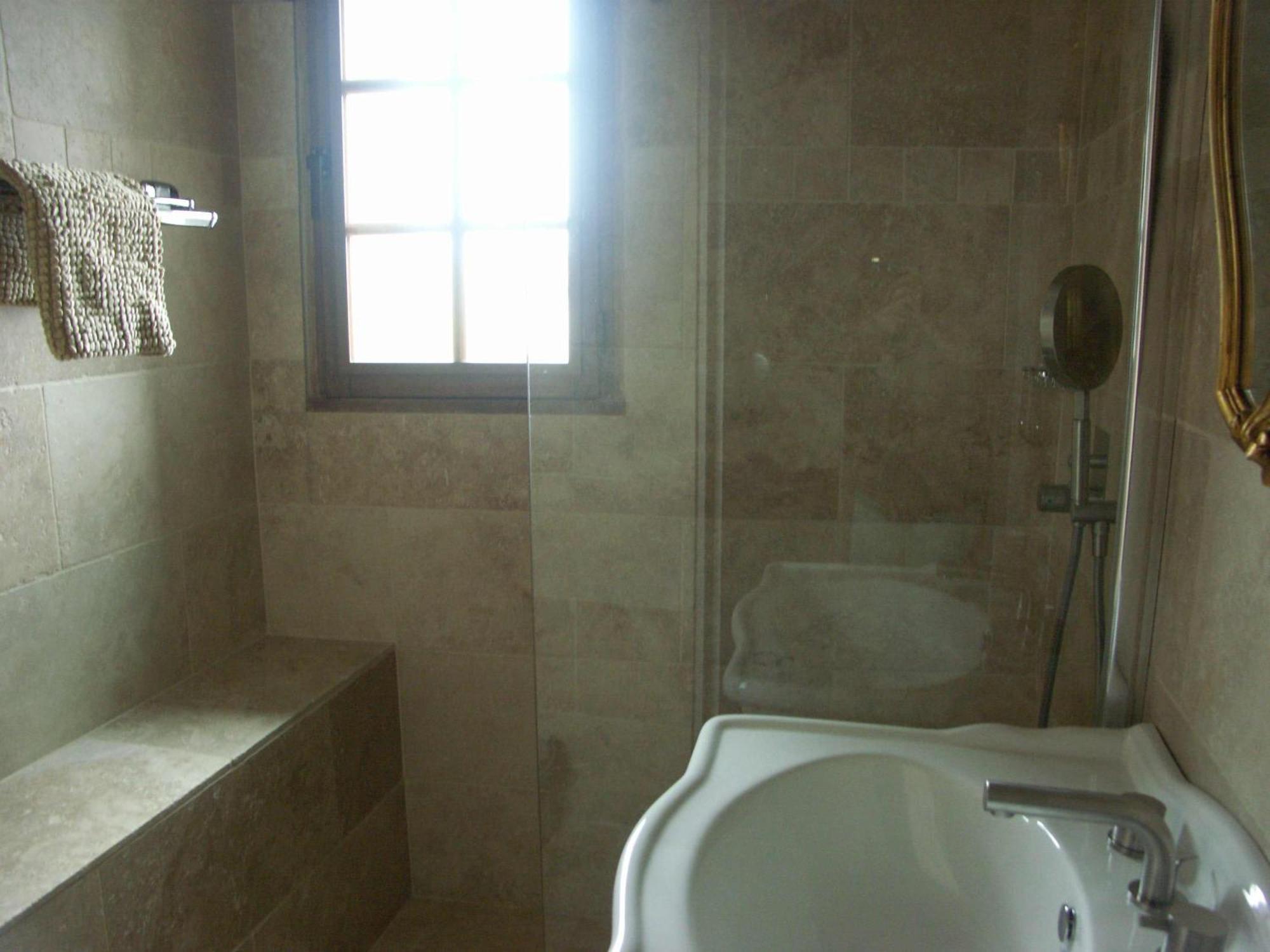 Maison d'Hôtes Côté Cour Rasteau Habitación foto